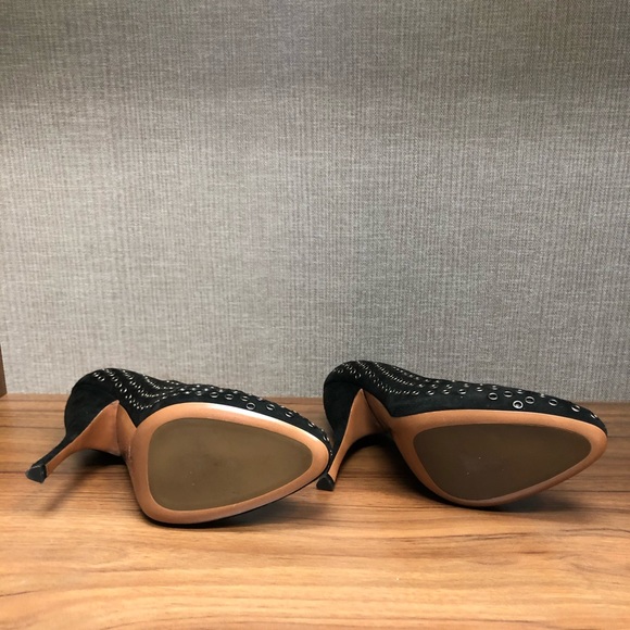 Alaia Studded Round Toe Heels - Picture 6 of 8